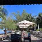 Review photo of Ancarine Beach Resort from Le N. A.