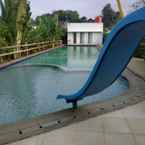 Review photo of bali garden pool jonggol from Anggi P.
