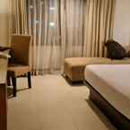 Review photo of Hotel Santika Pandegiling Surabaya from Ira T.