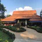 Review photo of Khaolak Bay Front Resort from Nilchada H.