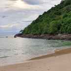 Review photo of Phuket Marriott Resort & Spa, Merlin Beach 5 from Suphakrit C.