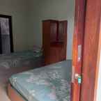 Review photo of OYO 91202 Family Guest House Syariah 7 from Zumrotul M.