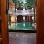 รูปภาพรีวิวของ Adhisthana Hotel Yogyakarta จาก Rintan P.