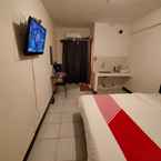 Review photo of OYO 268 Cinere Resort Apartement 3 from Elan S.