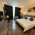 Review photo of Best Western PLUS Wanda Grand Hotel from Sittikorn K.