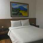 Review photo of Baratha Hotel & Resto 4 from Zhavirra Z.