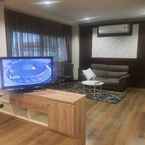 Review photo of Blue Cafe Apartment 4 from Chanin C.