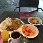 Review photo of favehotel Kuta Kartika Plaza 6 from Raka D.