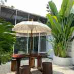 Hình ảnh đánh giá của Pringgading Surf Camp Mitra RedDoorz 3 từ Yusma Y.