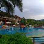 Review photo of OYO 89997 Hotel Bumi Kedaton Waterpark 2 from Eko P.