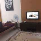 Review photo of Family 3 Bedroom near Hartono Mall at Cipta Guest House 4 from Noni M. P.