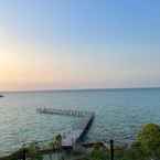 Review photo of Royal Ocean View Beach Resort Karimunjawa 4 from Fx A. A. P. F. A. A. P.