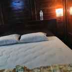 Review photo of Hotel dan Gazebo Pinggir Kali Prigen Mitra RedDoorz from Ali I.