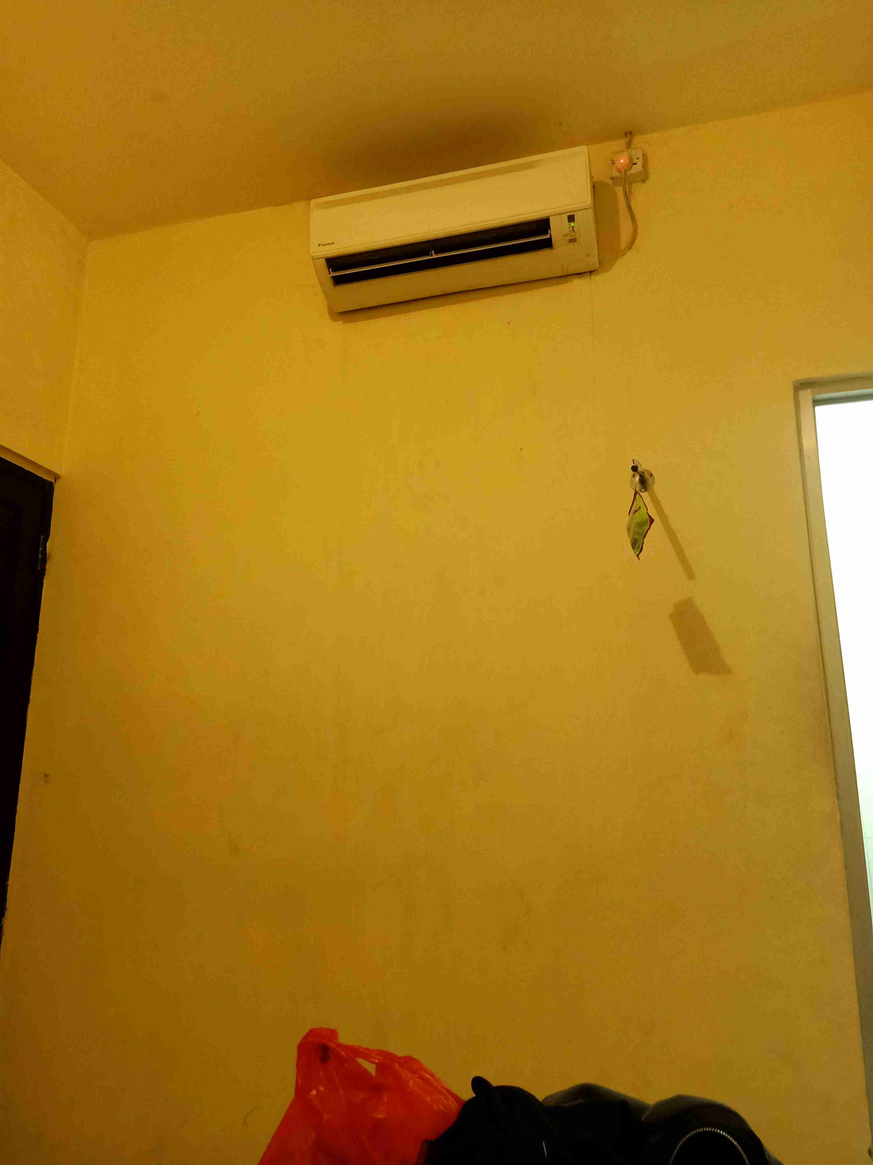 Review photo of OYO 779 Mn One Residence Syariah Near ITC Cempaka Mas 2 from Ririn K. D.