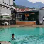 Hình ảnh đánh giá của Tirtagangga Hot Spring Resort từ H W. D.