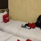 Review photo of OYO 2361 Hotel Winston 2 from Gandang S.