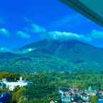 Review photo of Hotel Santika Bukittinggi from Siska S. S.