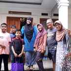 Review photo of Hatiga Homestay near Kebun Raya Bogor & Botani Square from Elva C. S. S.