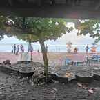 Review photo of Hotel dan Resto Pantai Citepus 2 from Ajeng K. U.