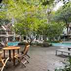 Review photo of Woodlands Hotel & Resort from Nuphak C.