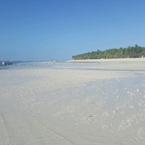Imej Ulasan untuk Dumaluan Beach Resort dari Juvy R. B.