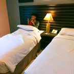 Review photo of Bahamas Hotel & Resort from Novi Y.