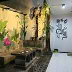 Review photo of RedDoorz Syariah @ Mitra Guest House from Renny R.