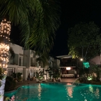 Review photo of Aziza Paradise Hotel from Frenchies G. L. A. B.