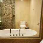 Review photo of Best Western Chinatown Hotel 5 from Warat S.