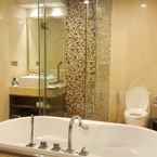 Review photo of Best Western Chinatown Hotel 4 from Warat S.