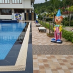 Review photo of New Travel Beach Resort from Suppagorn S.