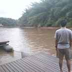 Imej Ulasan untuk The Float House River Kwai Resort (SHA Plus+) dari Thawatchai C.