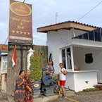 Review photo of Sultan Guest House & Resto from Sri W.