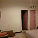 Review photo of SPOT ON 2220 Pink's Guest House from Doriani L.