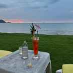 Hình ảnh đánh giá của Sunset Village Beach Resort từ Cholnicha J.