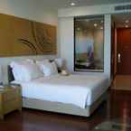 Review photo of White Sand Beach Residence Pattaya 2 from Thanyathep E.