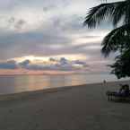 Review photo of Phangan Beach Resort 2 from Zhi C. Y.