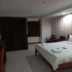 Review photo of Pearl Residence Serviced Apartment from Sasathon R.