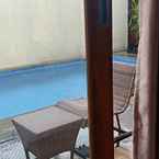Review photo of OYO 703 Omah Olin Guesthouse from Selli A. A.