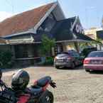 Review photo of OYO 461 Hotel Madukoro Near RSI Hidayatullah from Erni N.