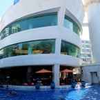 Review photo of A-ONE The Royal Cruise Hotel Pattaya 3 from Kom T.