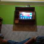 Review photo of Comfort Room at Gayatri Homestay from Ivo D.