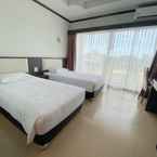 Review photo of Swan Lake Hotel Sattahip from Ratchaneekorn K.