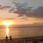Review photo of ASTON Sunset Beach Resort - Gili Trawangan 2 from Sri M.