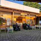 Review photo of Sriya Cafe & Homestay from Ari W.