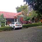 Review photo of OYO 1395 Carita Asri Villas & Resort from Basuni S.