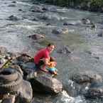 Ulasan foto dari Pondok Tepi Sungai 2 dari Rachmad M.