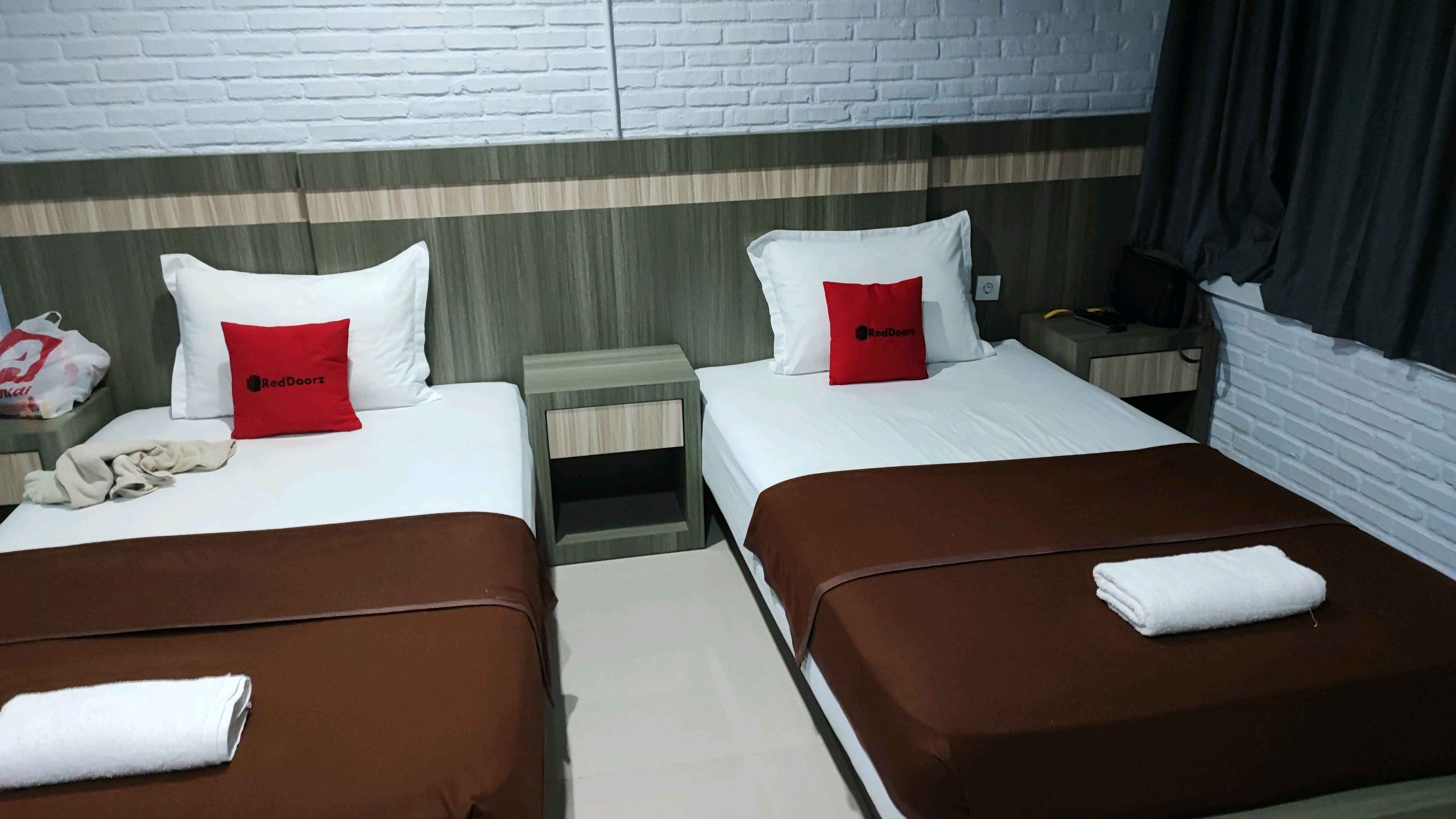 Review photo of RedDoorz Plus @ Vantas Hotel Parbaba from Andy A.