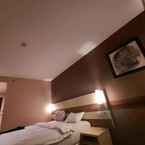 Review photo of Hotel California Bandung 3 from Sonnia P.