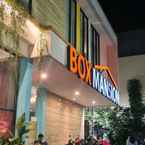 Review photo of Sans Hotel Box Mansion Surabaya by RedDoorz from Desta A. M.